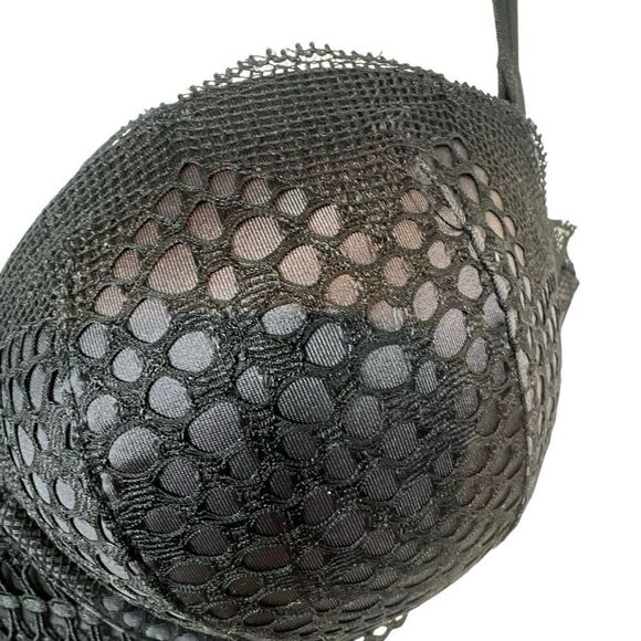 Victoria’s Secret Very Sexy Black Mesh Overlay Push-Up Bra 32D E70 - Picture 2 of 12